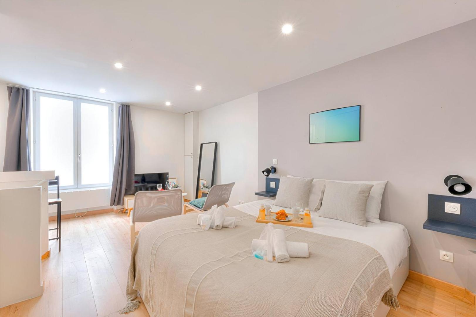 388 Trousseau - Superbe A Apartment